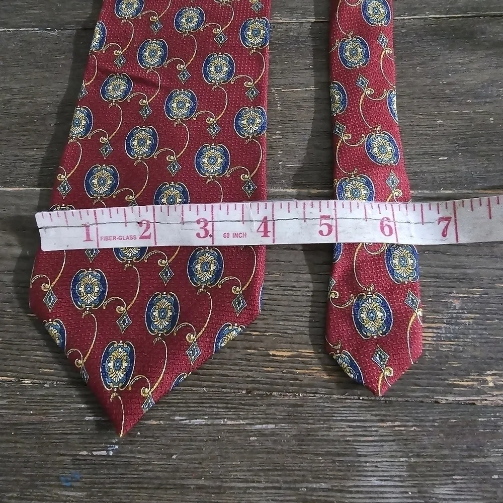 Vintage 90s Mark Alexander Deep Red Gold Artsy Print Silk Neck Tie